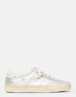 golden-goose-metallic-silver-soul-star-sneakers.jpeg