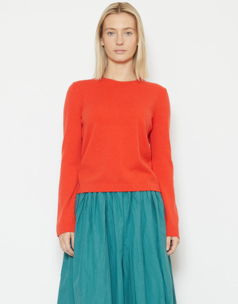 Crimson Cashmere Queen Pullover