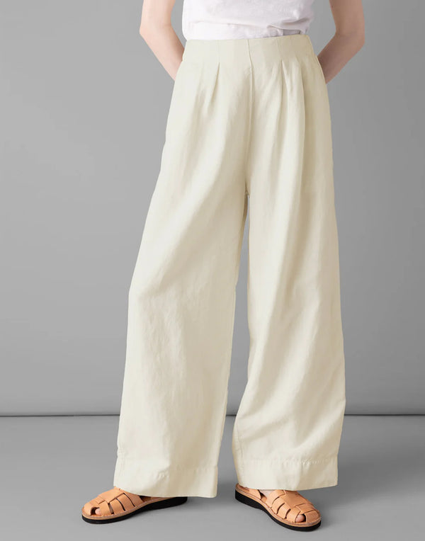 Off White Cotton & Linen Trousers