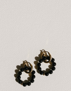 vermeer-studio-onyx-gold-nolan-earrings.jpeg